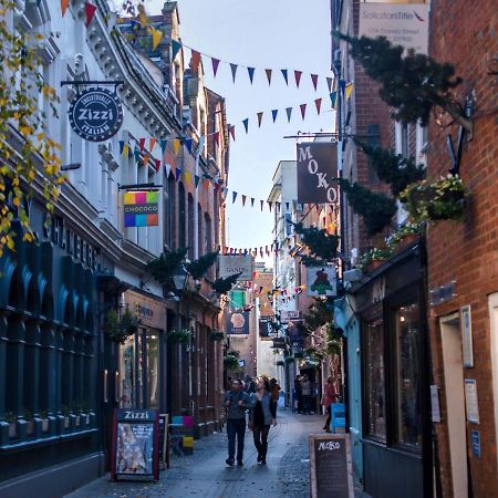 Half Price Offer - Exeter City Apartment Eksteriør billede