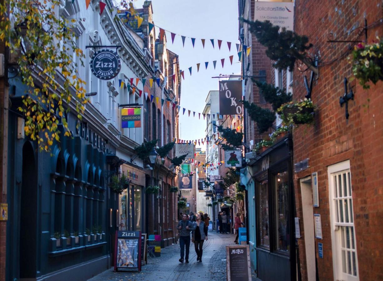 Half Price Offer - Exeter City Apartment Eksteriør billede