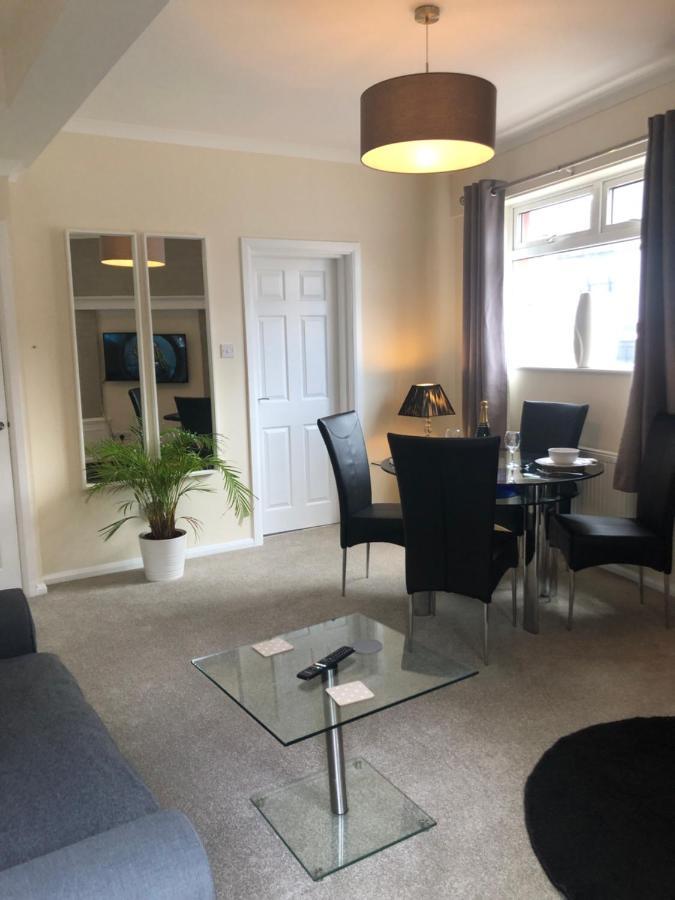 Half Price Offer - Exeter City Apartment Eksteriør billede